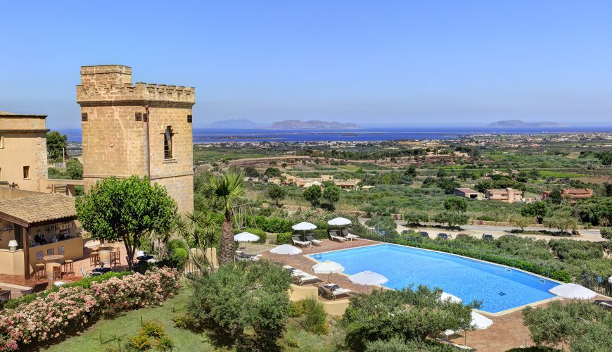 Deluxe with balcony and sea view